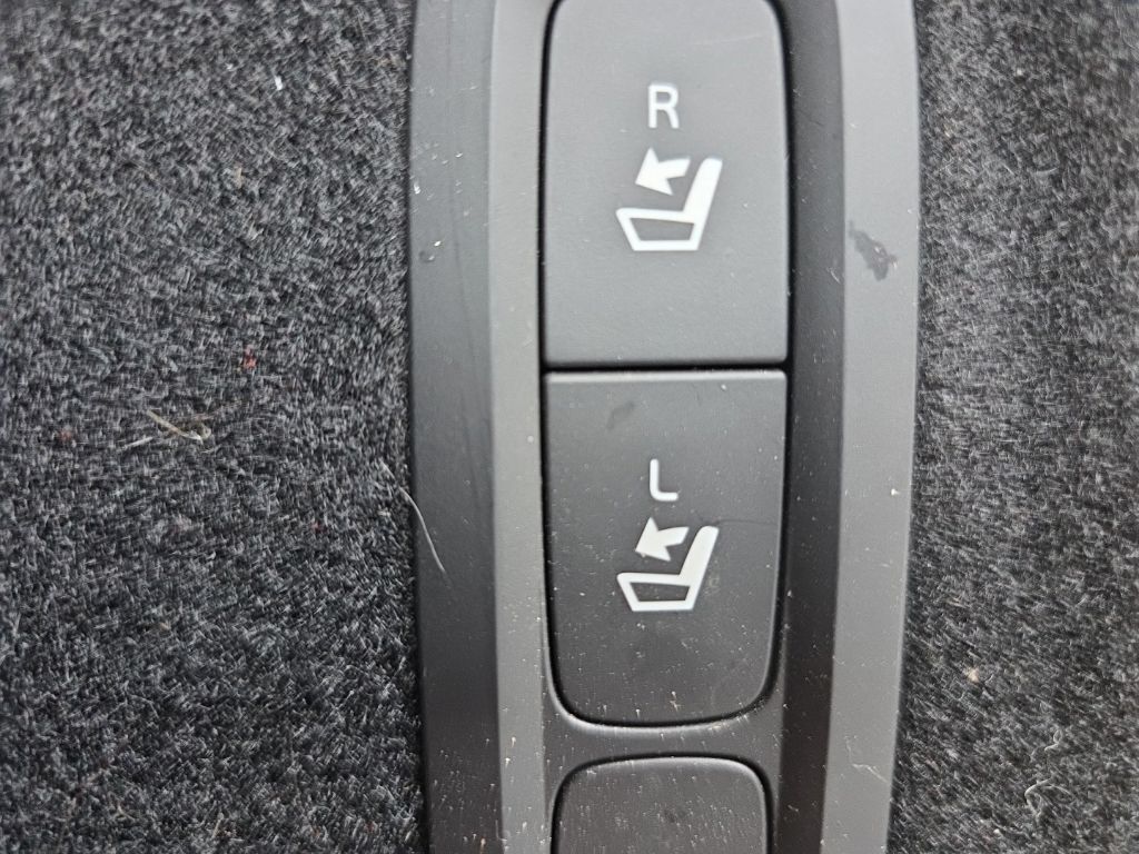 2019 Volvo XC60 T5 Momentum Hunt Valley MD