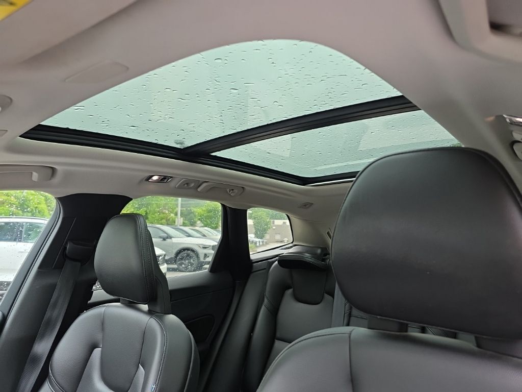2019 Volvo XC60 T5 Momentum Hunt Valley MD