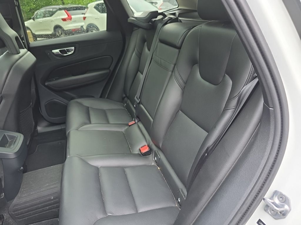2019 Volvo XC60 T5 Momentum Hunt Valley MD