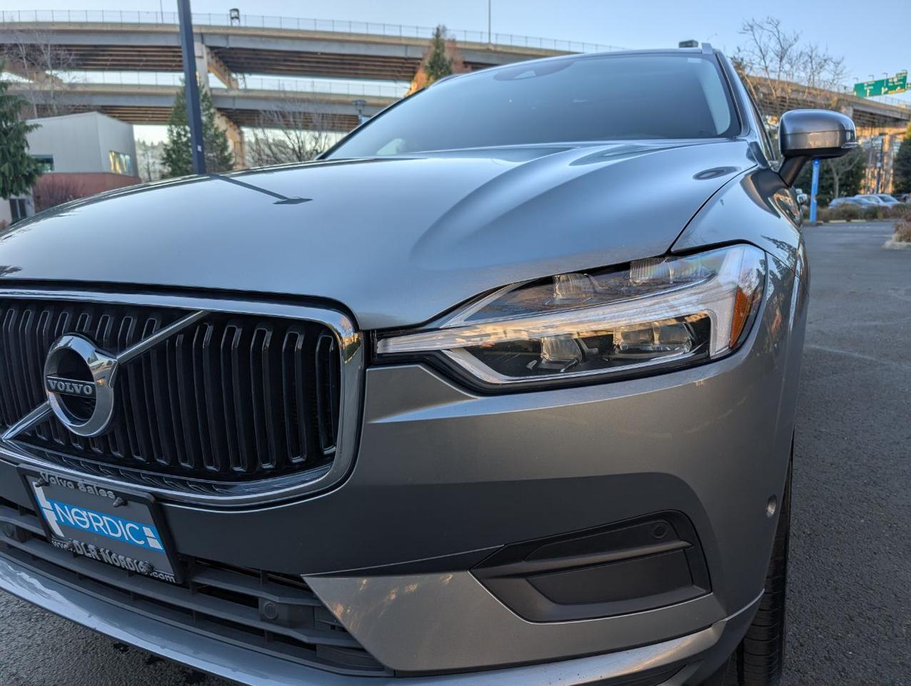 2019 Volvo XC60 T6 AWD Momentum w/Harman Kardon, Nav, Pano Roof, 4 Heated Seats & Wheel Portland OR