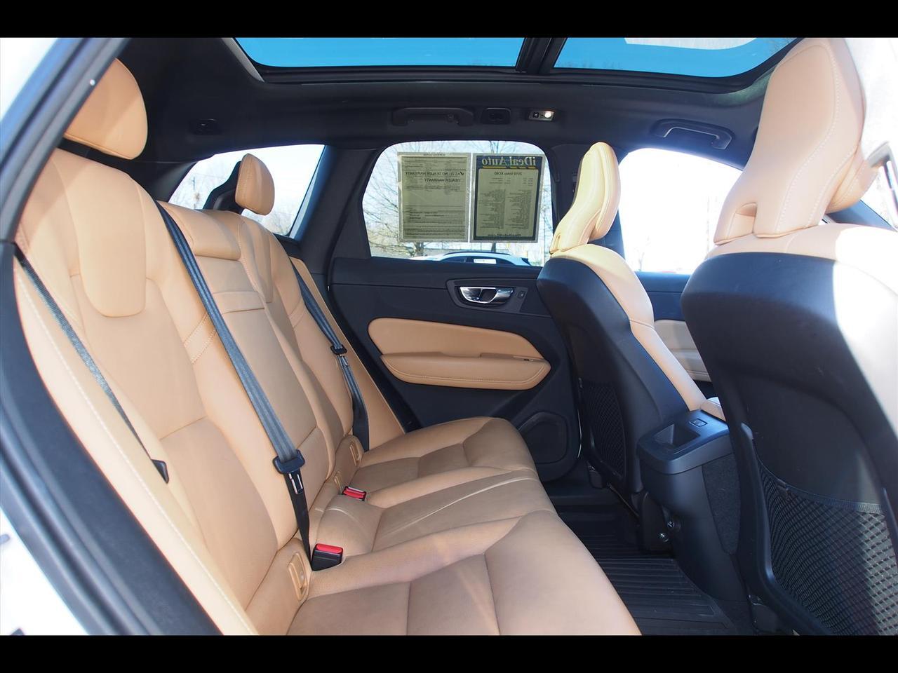 2019 Volvo XC60 T6 Momentum