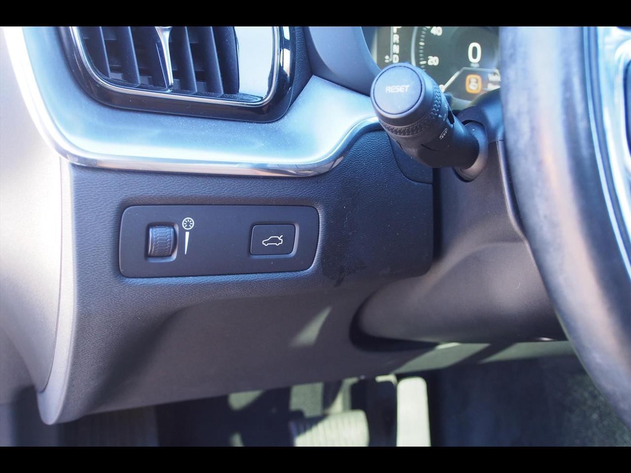 2019 Volvo XC60 T6 Momentum Raleigh NC