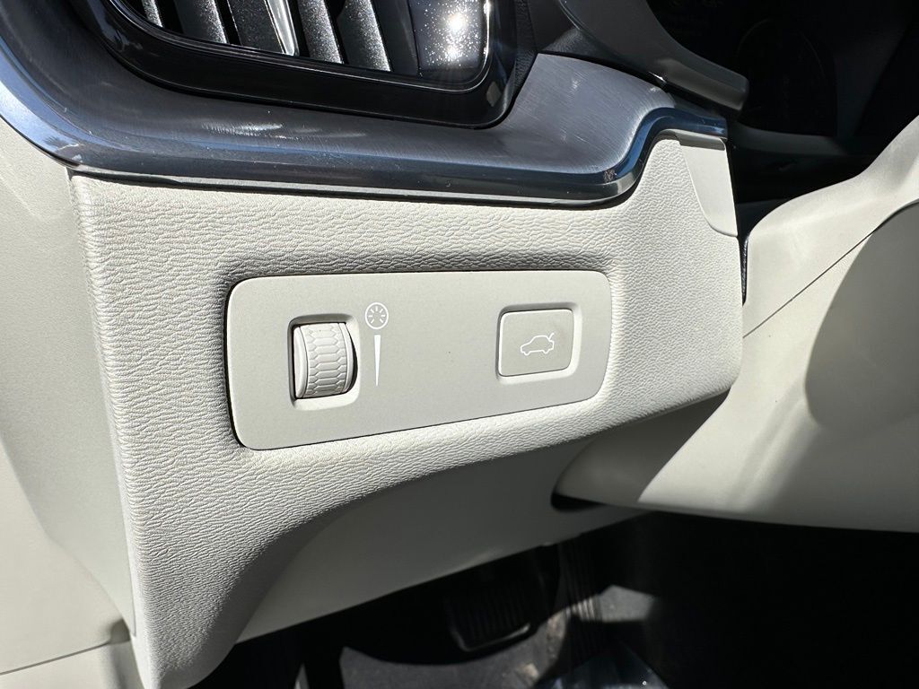 2019 Volvo XC60 T6 Momentum Tucson AZ
