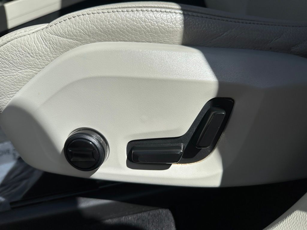 2019 Volvo XC60 T6 Momentum Tucson AZ