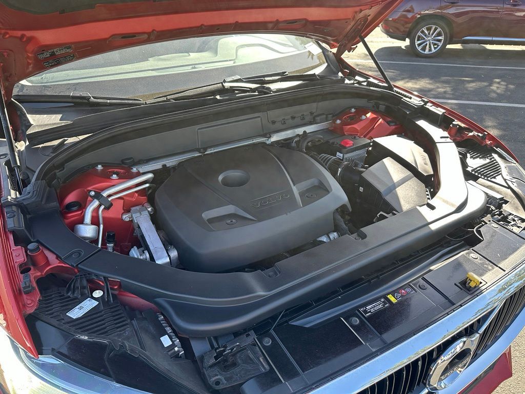 2019 Volvo XC60 T6 Momentum Tucson AZ