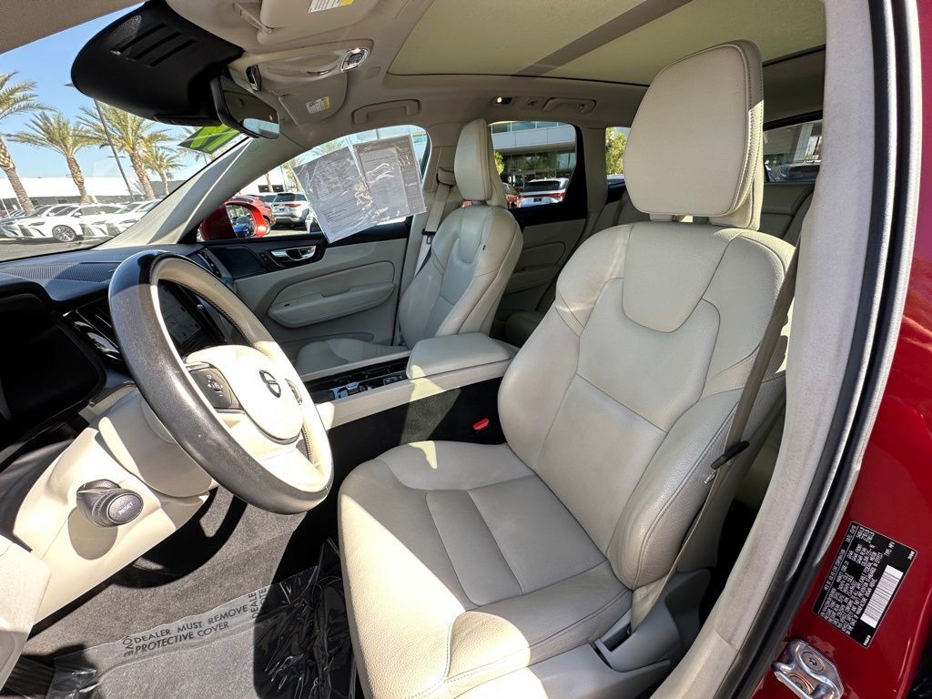 2019 Volvo XC60 T6 Momentum