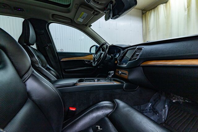 2019 Volvo XC90 AWD T6 Inscription Leather Roof Nav BCam Red Deer AB