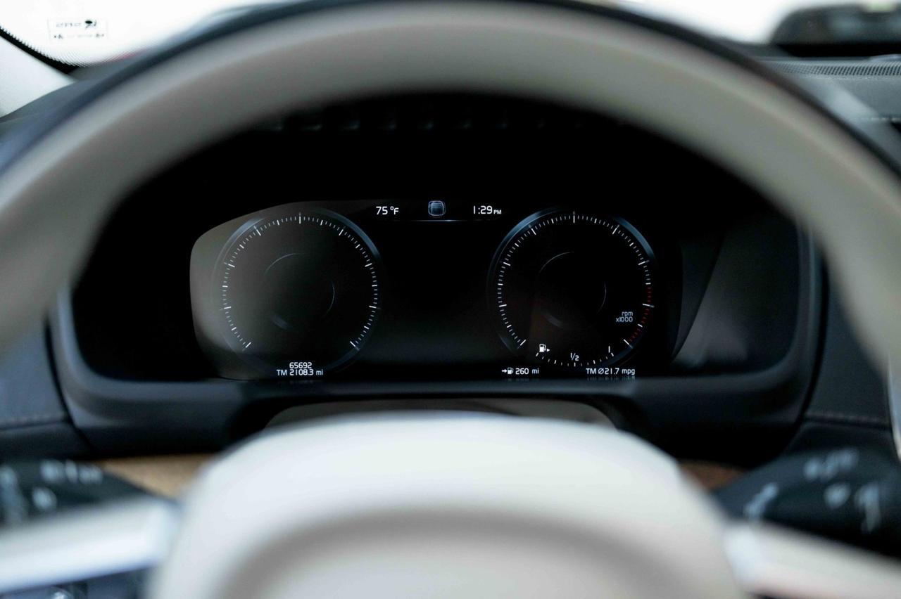 2019 Volvo XC90 Inscription photo 53