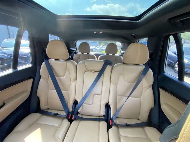 2019 Volvo XC90 Momentum Bristol  PA