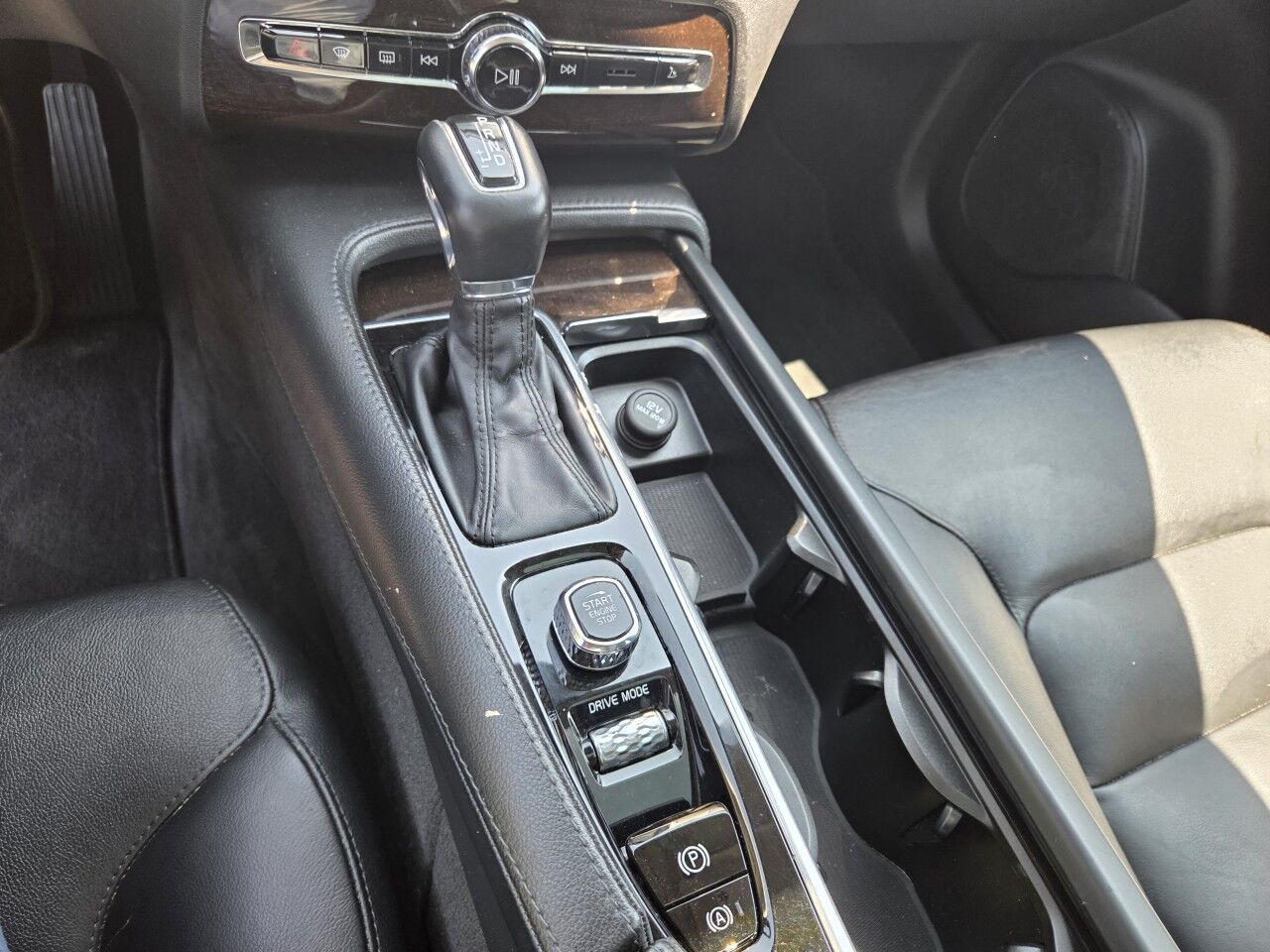 2019 Volvo XC90 Momentum Charlton MA