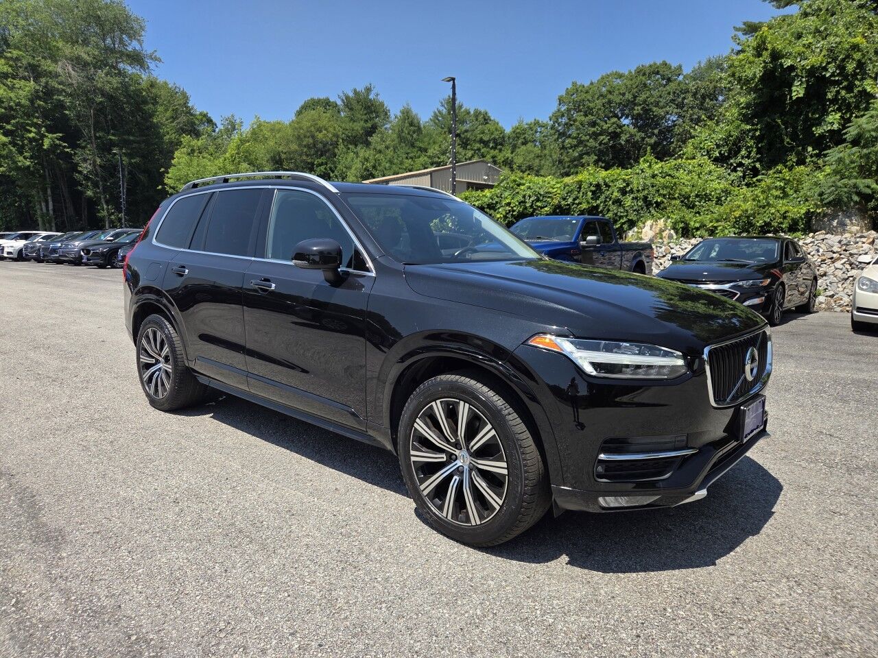 2019 Volvo XC90 Momentum