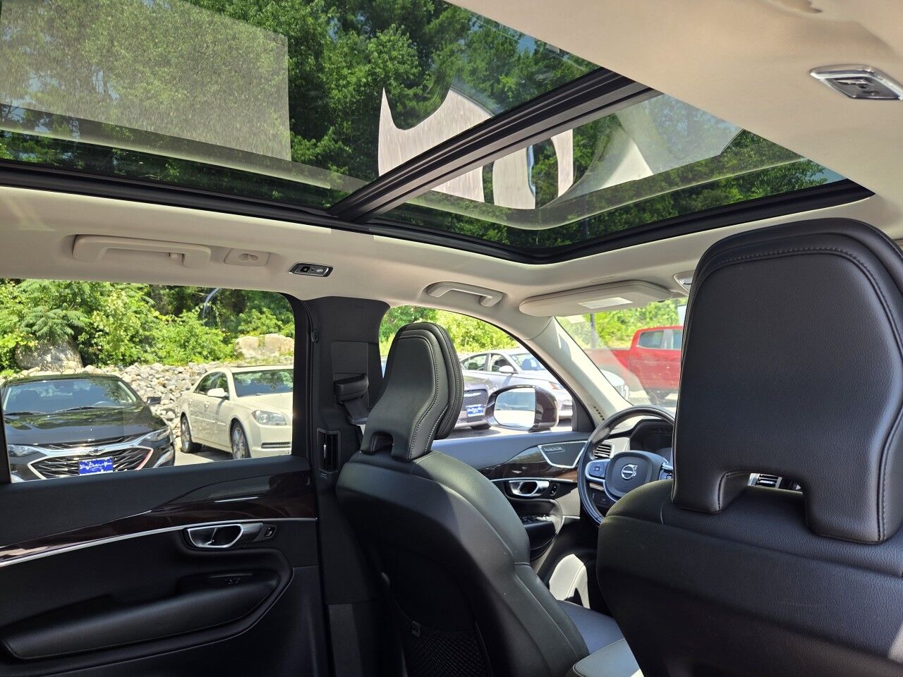 2019 Volvo XC90 Momentum Charlton MA
