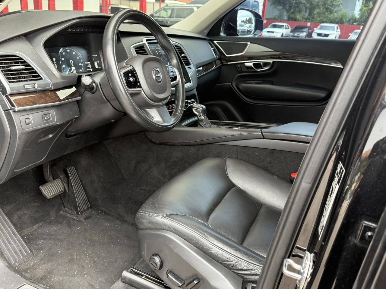 2019 Volvo XC90 Momentum Hollywood FL