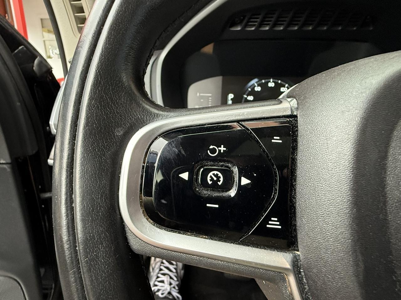 2019 Volvo XC90 Momentum Hollywood FL