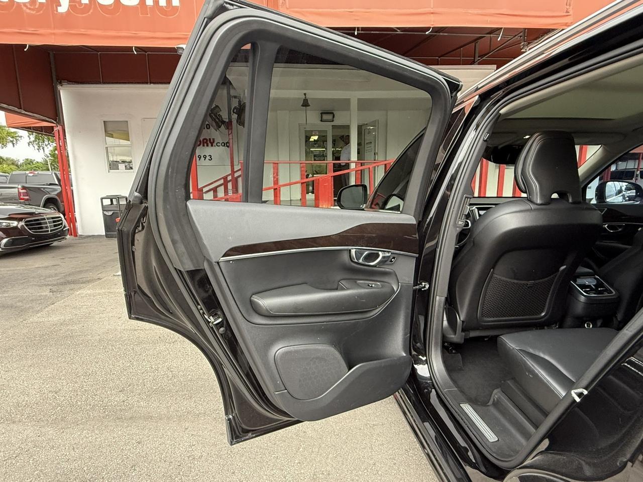 2019 Volvo XC90 Momentum Hollywood FL
