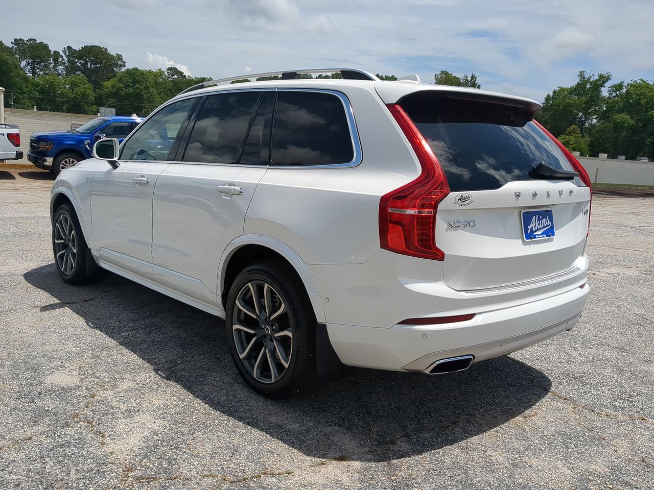 2019 Volvo XC90 Momentum Appleton WI