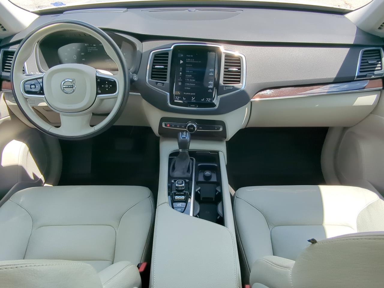 2019 Volvo XC90 Momentum Appleton WI