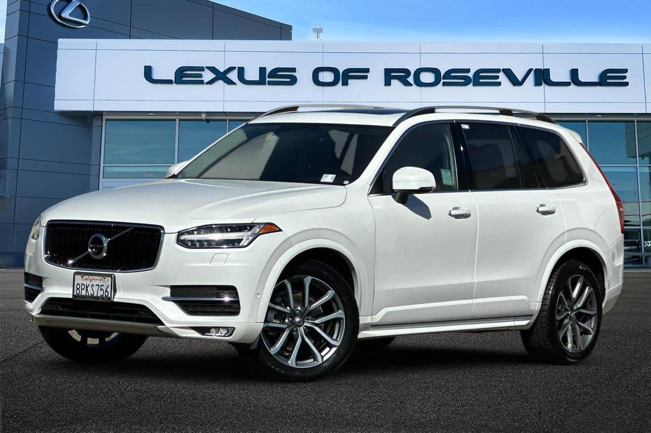 2019 Volvo XC90 Momentum