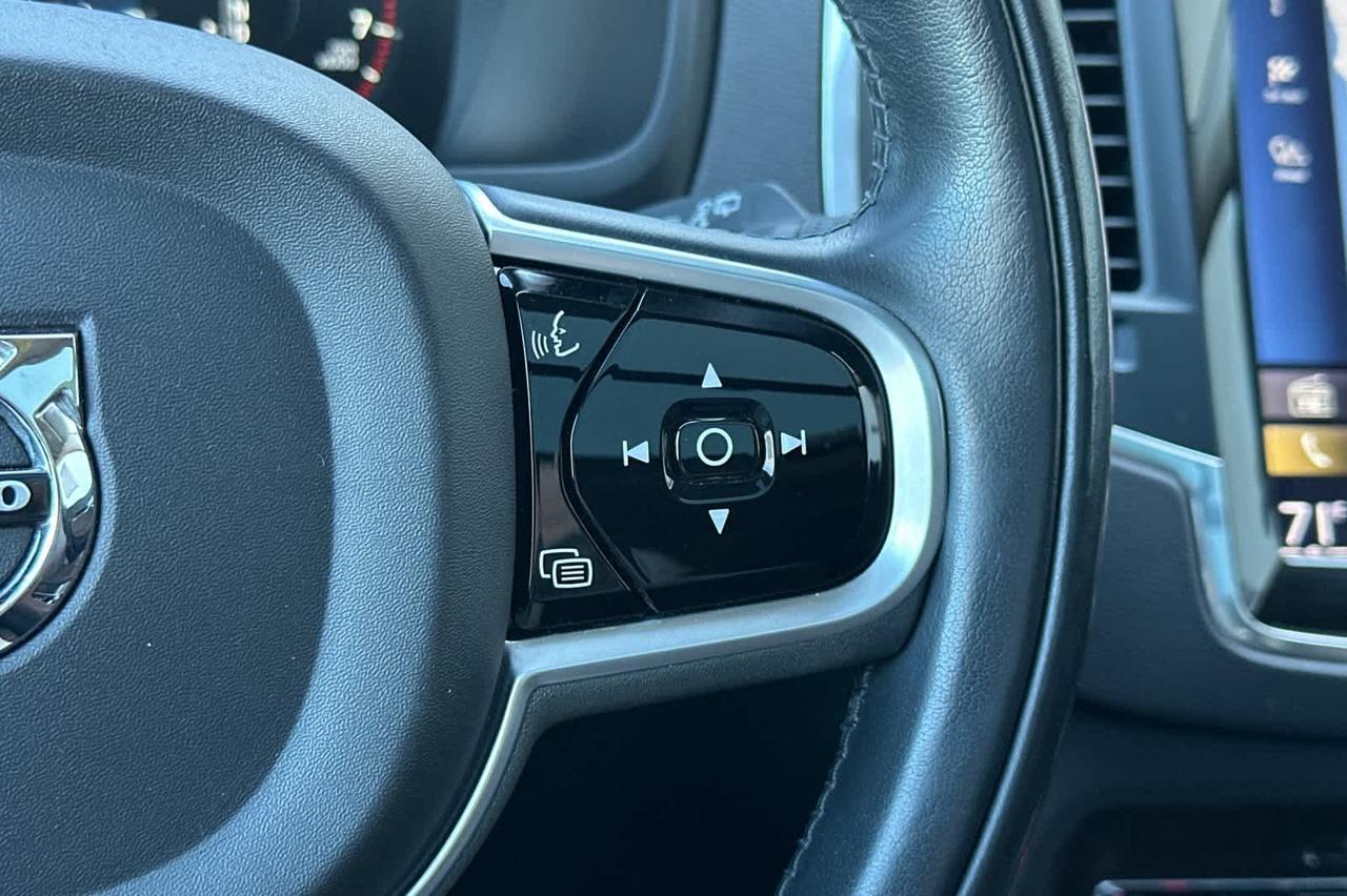 2019 Volvo XC90 Momentum Roseville CA