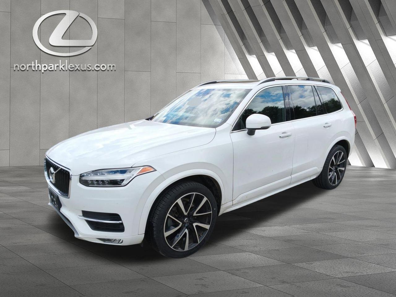2019 Volvo XC90 Momentum