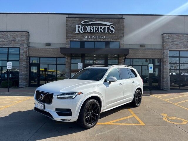 2019 Volvo XC90 Momentum