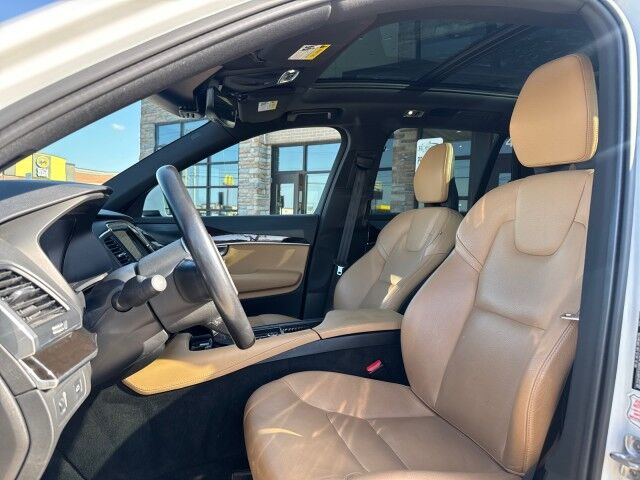 2019 Volvo XC90 Momentum Springfield IL