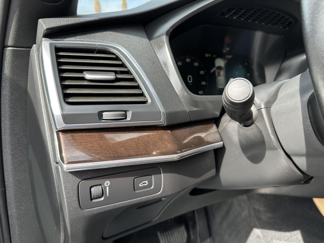 2019 Volvo XC90 Momentum Tucson AZ