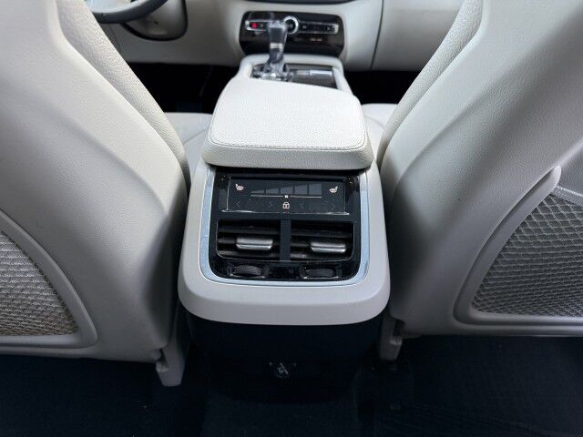 2019 Volvo XC90 Momentum Whitehall PA