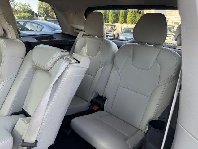 2019 Volvo XC90 Momentum Whitehall PA