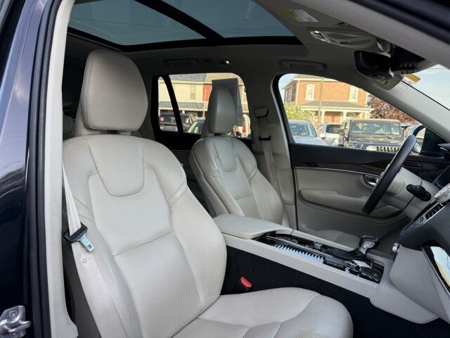 2019 Volvo XC90 Momentum Whitehall PA