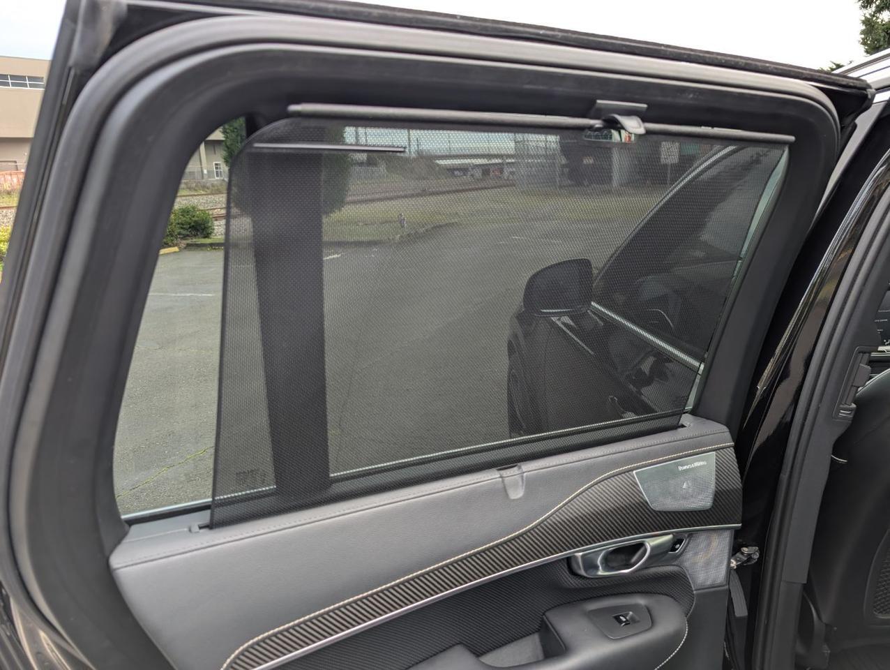 2019 Volvo XC90 Recharge T8 PHEV Hybrid AWD R-Design | Bowers & Wilkins Premium Audio, Pilot Assist, Air Suspension, Head Up Portland OR