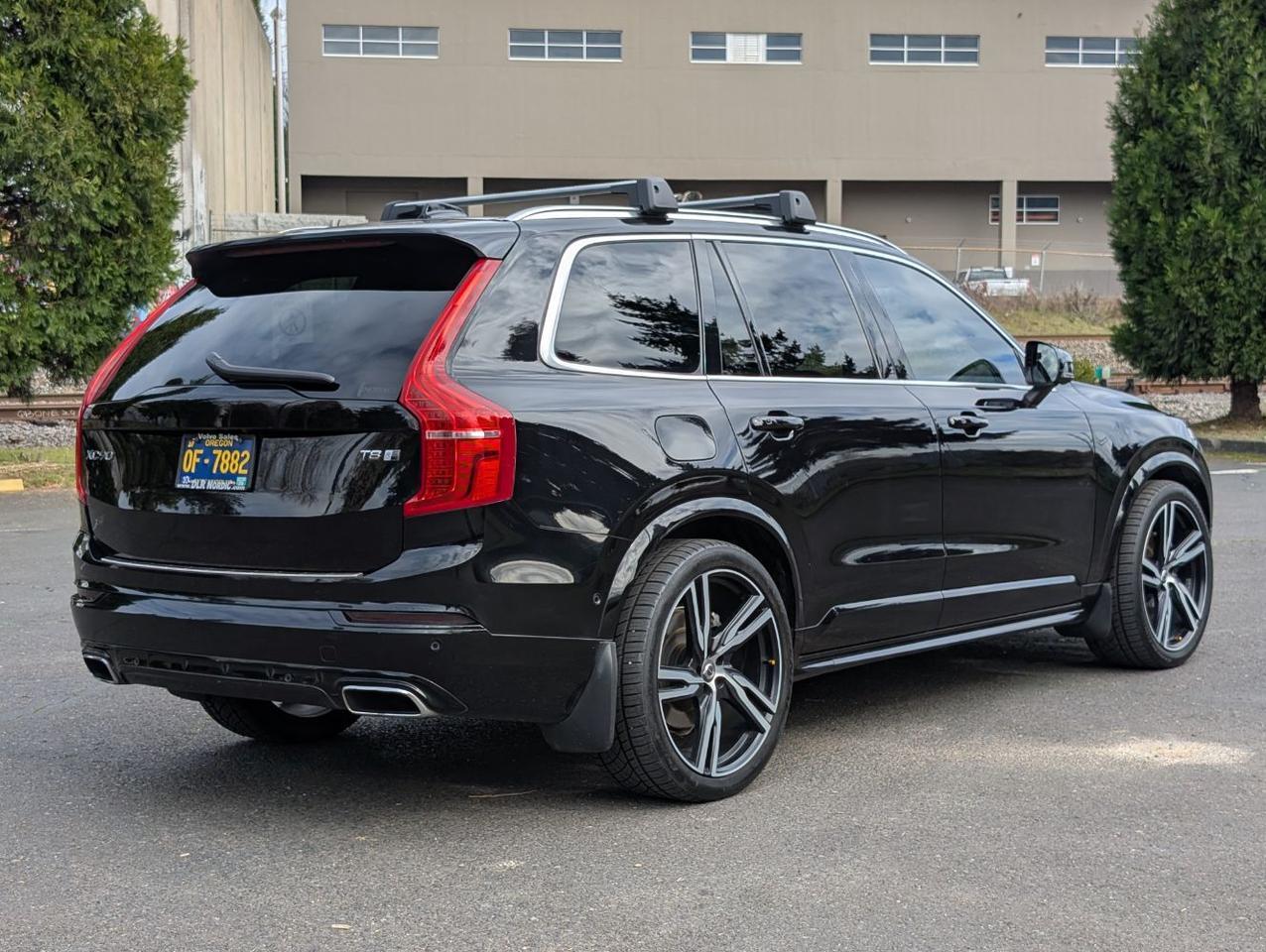 2019 Volvo XC90 Recharge T8 PHEV Hybrid AWD R-Design | Bowers & Wilkins Premium Audio, Pilot Assist, Air Suspension, Head Up Portland OR