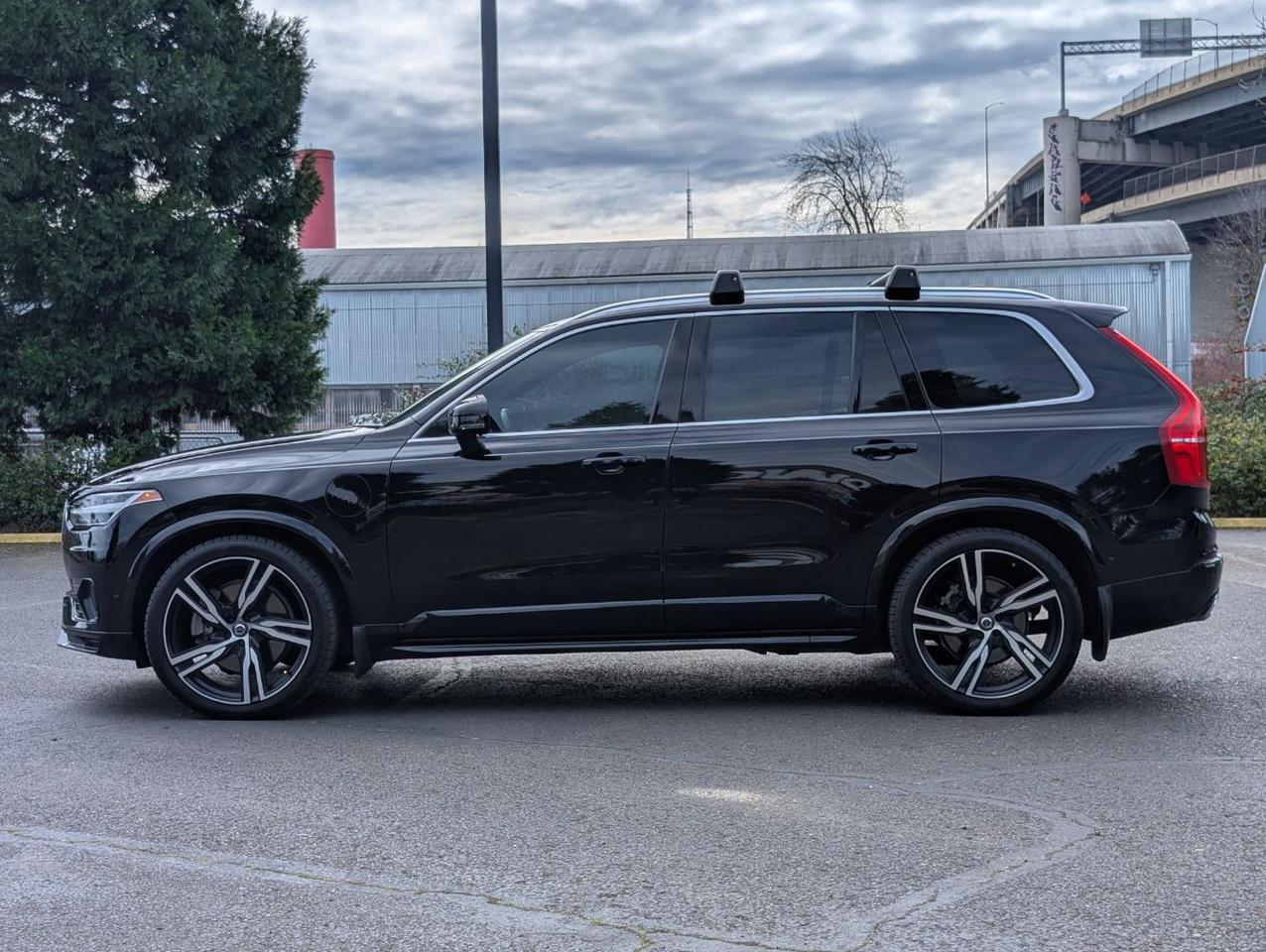 2019 Volvo XC90 Recharge T8 PHEV Hybrid AWD R-Design | Bowers & Wilkins Premium Audio, Pilot Assist, Air Suspension, Head Up Portland OR