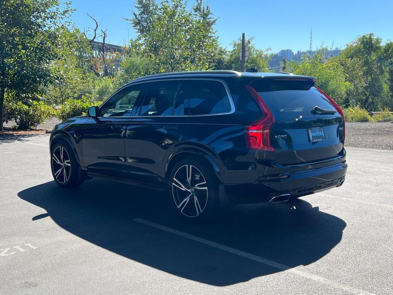 2019 Volvo XC90 Recharge T8 PHEV Hybrid AWD R-Design | Bowers & Wilkins Premium Audio, Pilot Assist, Air Suspension, Head Up Portland OR