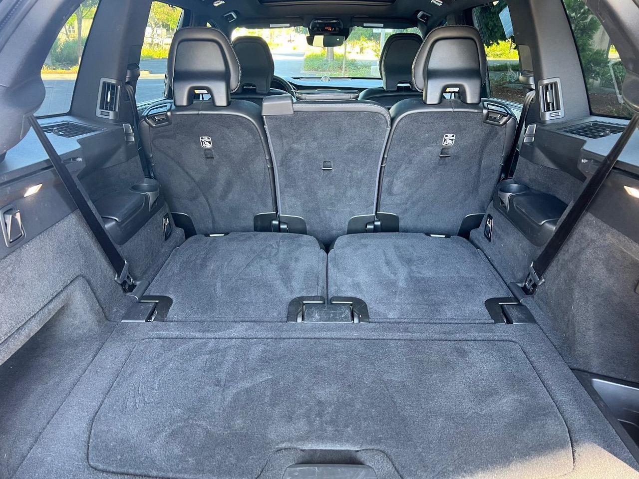 2019 Volvo XC90 Recharge T8 PHEV Hybrid AWD R-Design | Bowers & Wilkins Premium Audio, Pilot Assist, Air Suspension, Head Up Portland OR