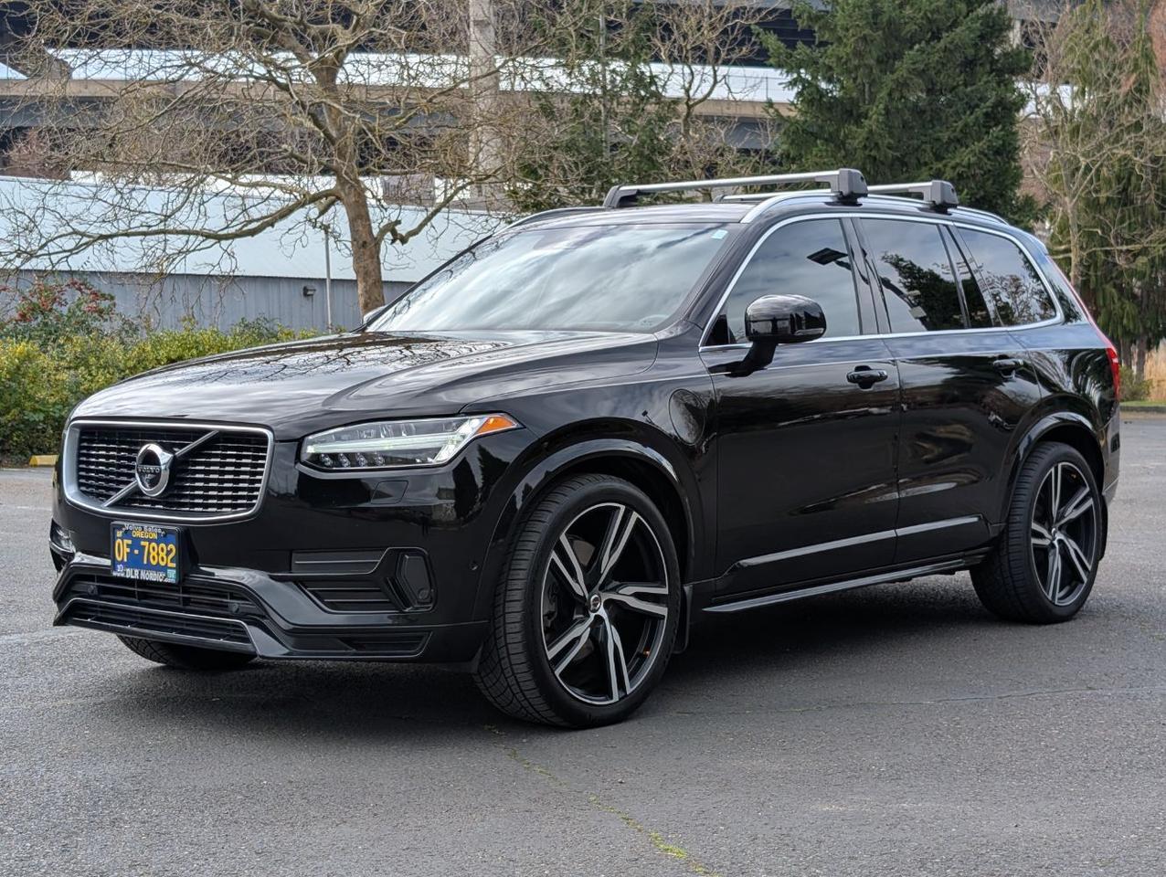 2019 Volvo XC90 Recharge T8 PHEV Hybrid AWD R-Design | Bowers & Wilkins Premium Audio, Pilot Assist, Air Suspension, Head Up Portland OR