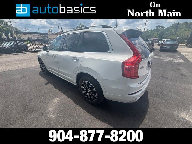 2019 Volvo XC90 T5 Momentum