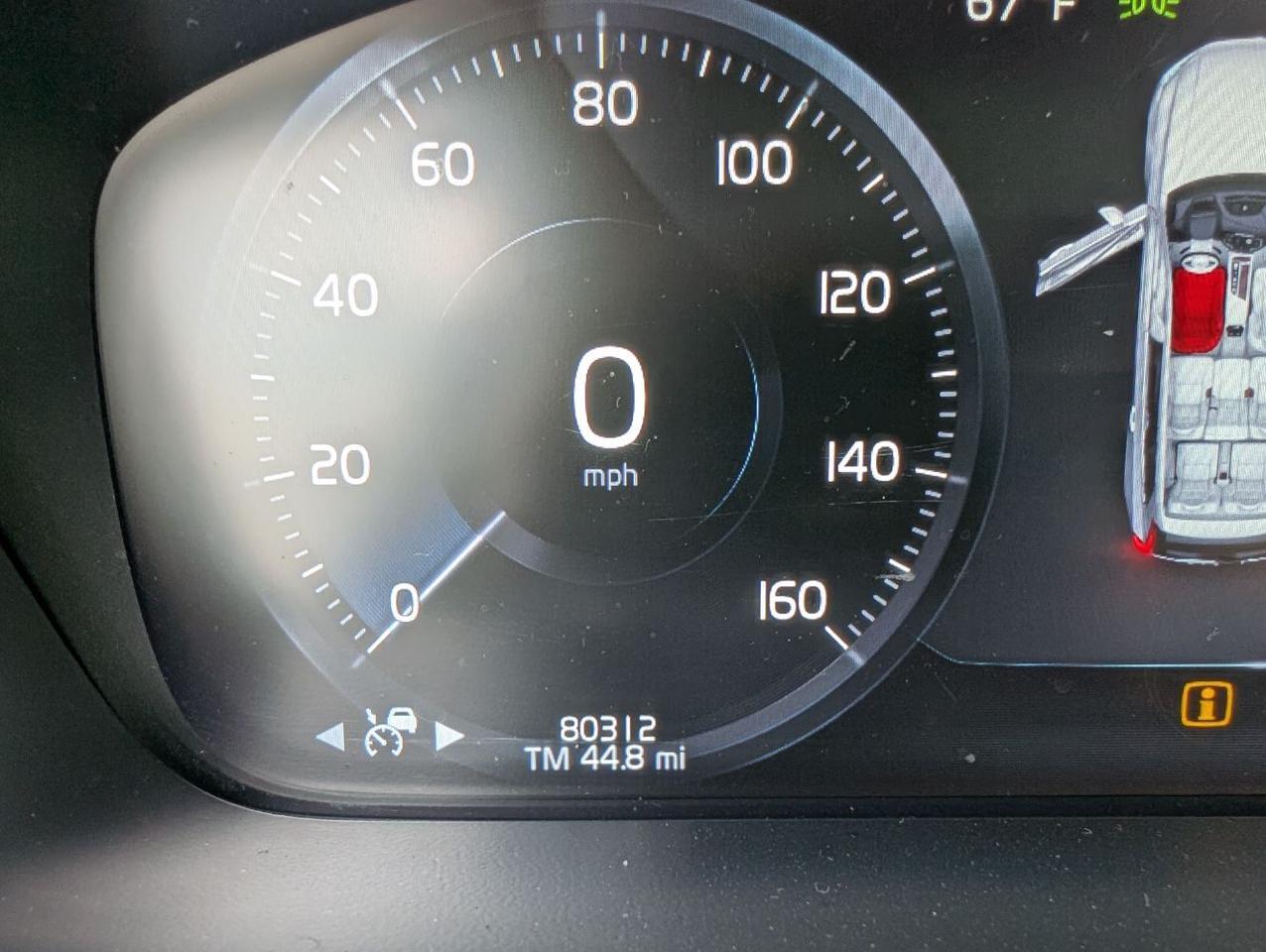 2019 Volvo XC90 T6 AWD Momentum w/High Performace Audio, Pilot Assist, Booster Seat, Heated Leather Seats Portland OR