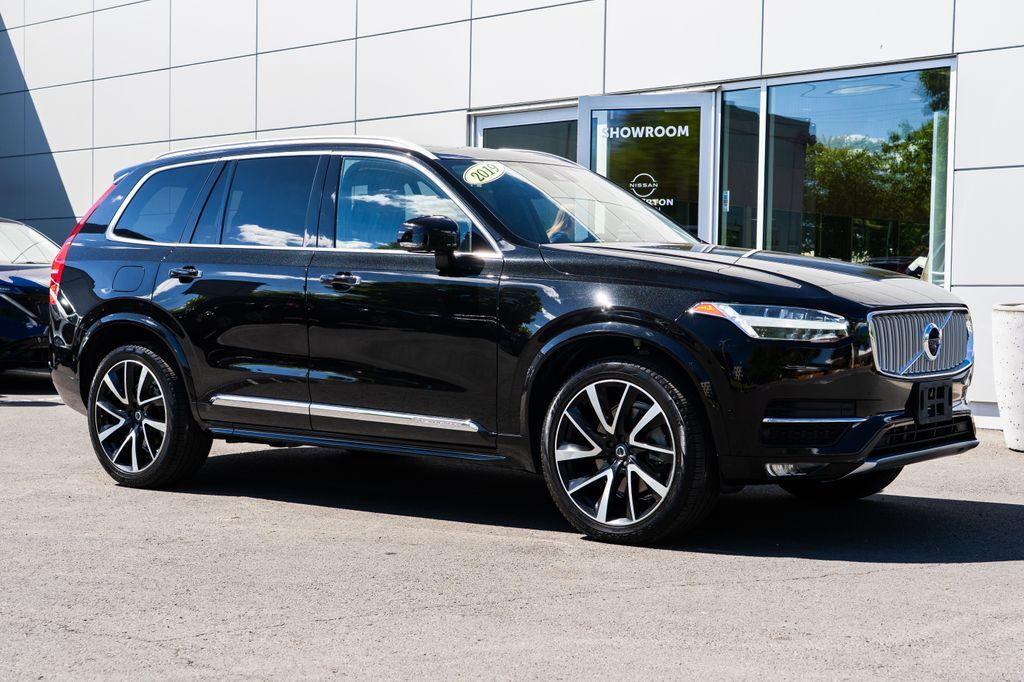 2019 Volvo XC90 T6 Inscription