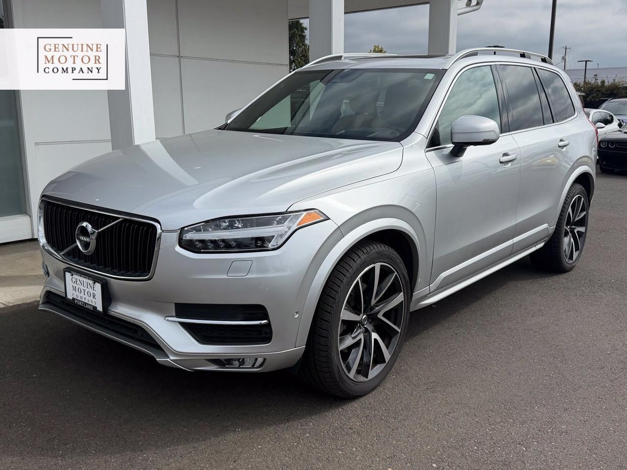 2019 Volvo XC90 T6 Momentum