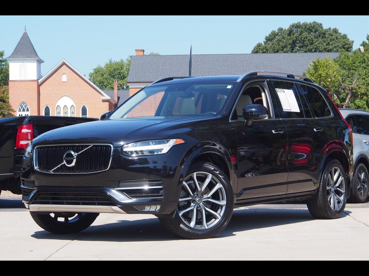 2019 Volvo XC90 T6 Momentum