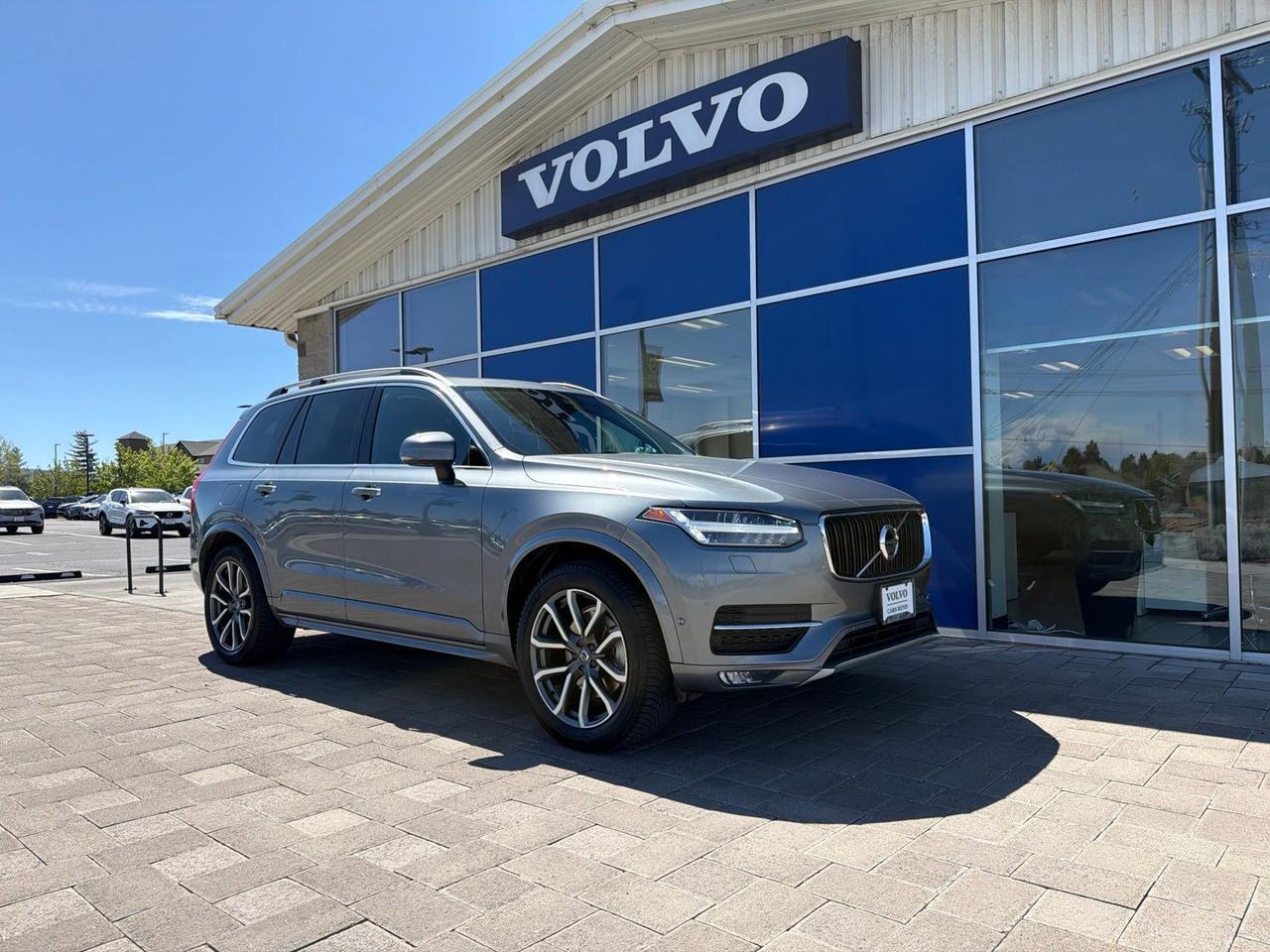 2019 Volvo XC90 T6 Momentum