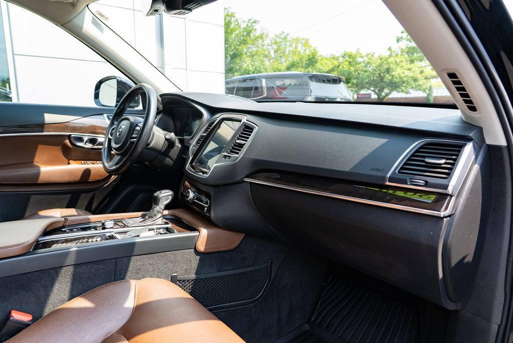 2019 Volvo XC90 T6 Momentum Beaverton OR