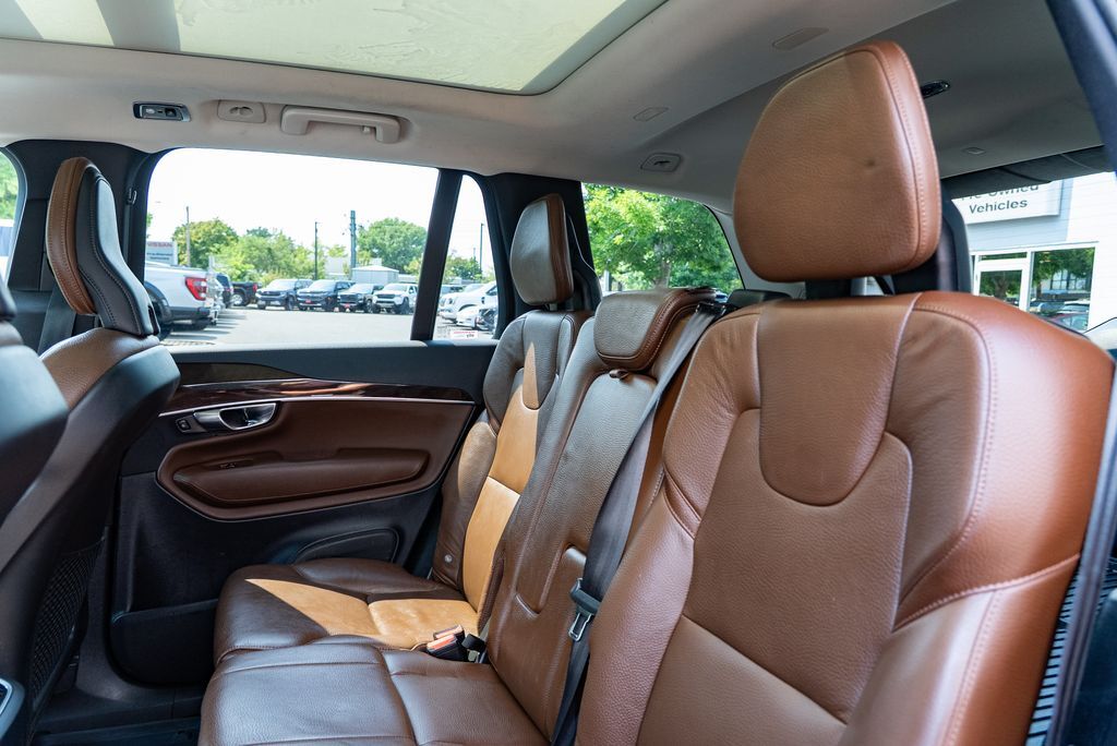 2019 Volvo XC90 T6 Momentum Beaverton OR