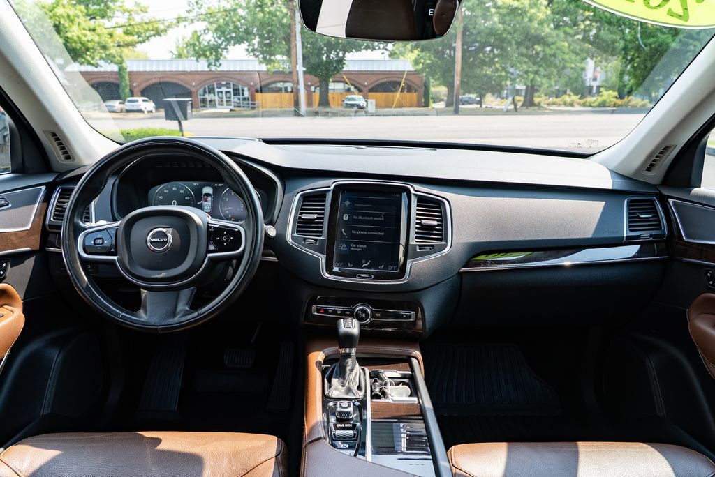 2019 Volvo XC90 T6 Momentum Beaverton OR