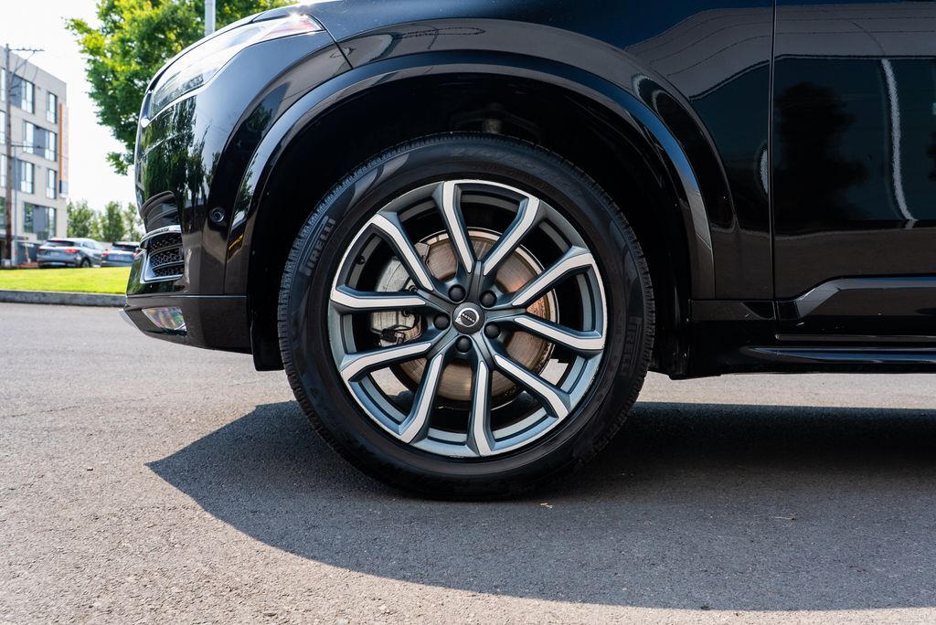 2019 Volvo XC90 T6 Momentum Beaverton OR