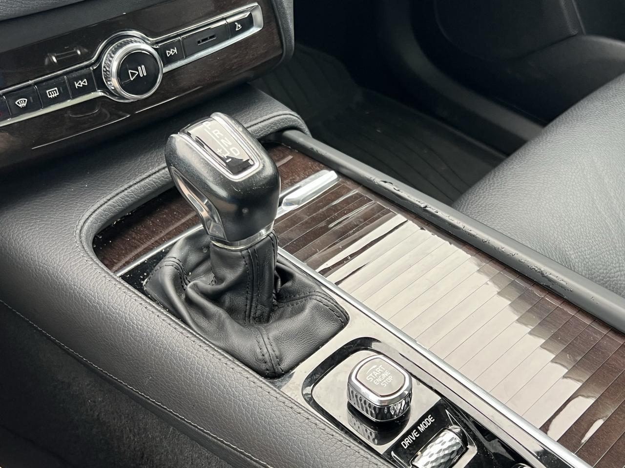 2019 Volvo XC90 T6 Momentum Chantilly VA