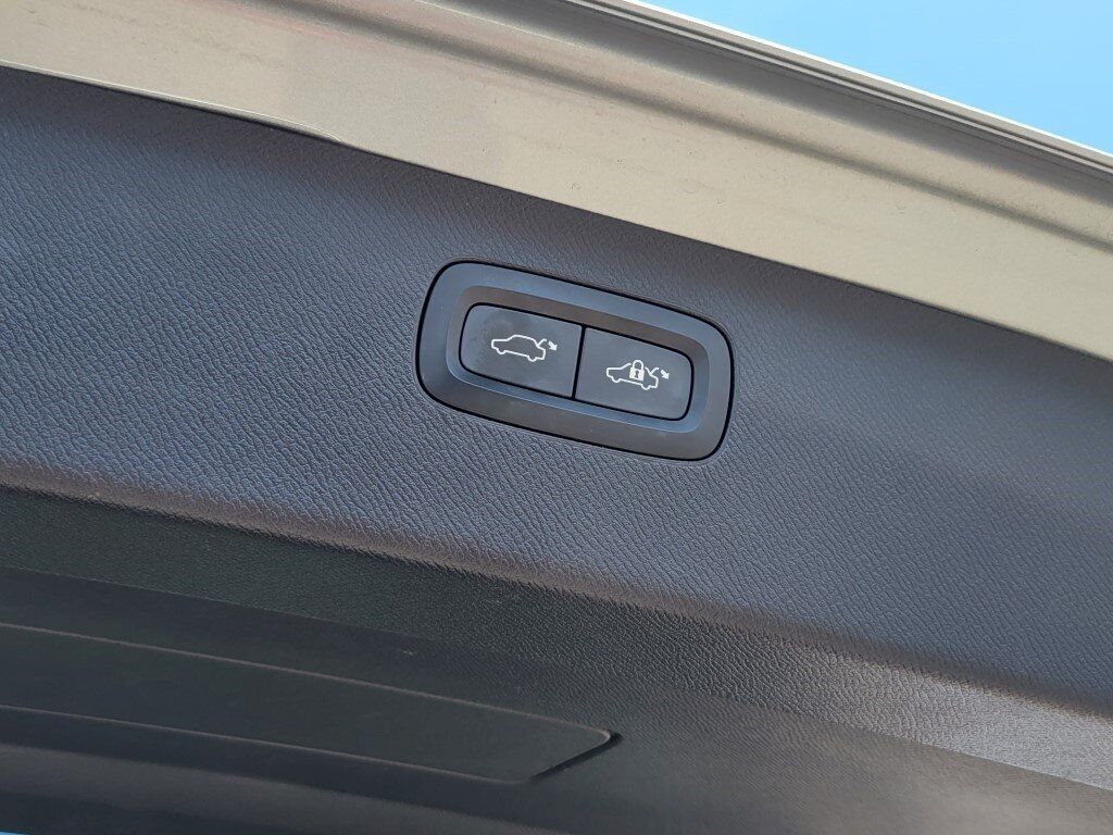 2019 Volvo XC90 T6 Momentum Chantilly VA