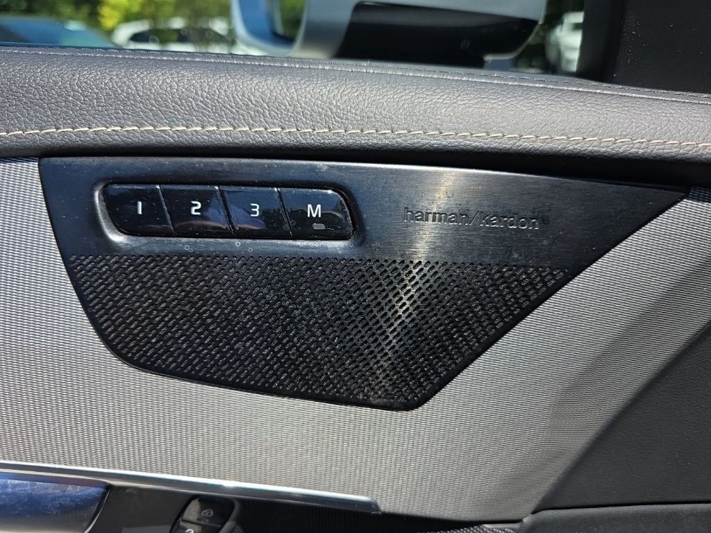 2019 Volvo XC90 T6 R-Design Hunt Valley MD