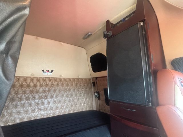 2019 Western Star 5700 XE Set Back Axle w/Sleepe . Seville OH